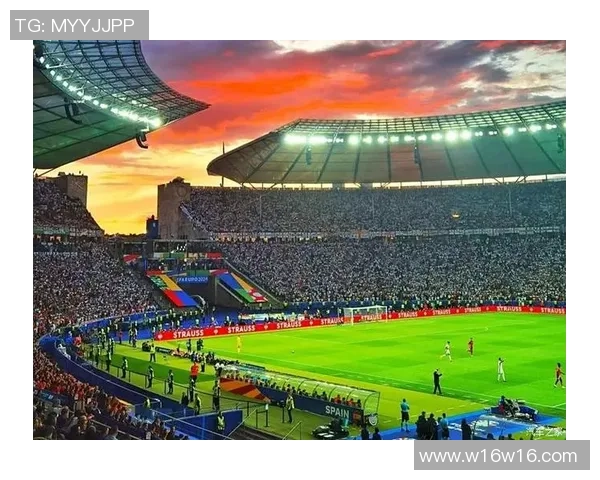 足球明星在绿茵场上的辉煌时刻与难忘瞬间回顾