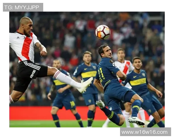 足球明星如何科学保养脚踝保持最佳状态的图片分享与技巧解析