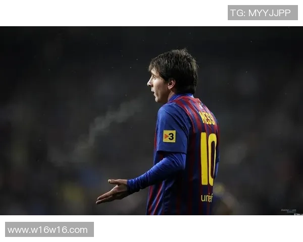 足球明星帅气壁纸图片推荐让你随时感受足球魅力与激情 足球明星帅气壁纸图片推荐让你随时感受足球魅力与激情