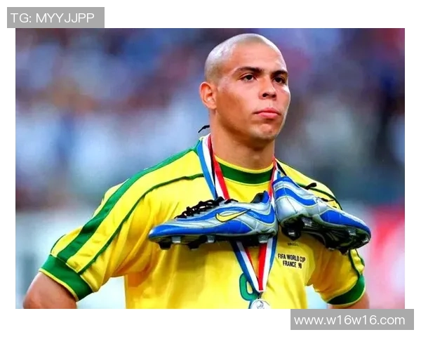 足球明星成名之路：从青涩少年到绿茵场上的传奇位置解析