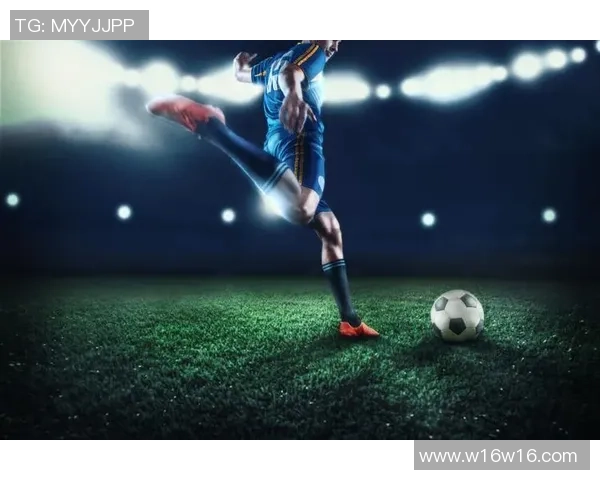 足球明星摆饰素材创意分享打造个性化家居与运动氛围的完美结合 足球明星摆饰素材创意分享打造个性化家居与运动氛围的完美结合