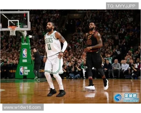 足球明星独特睡姿揭秘全方位图解让你了解他们的休息习惯