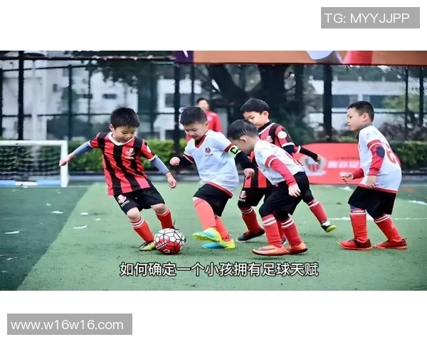 足球明星的天赋遗传孩子们的未来潜力与梦想之路