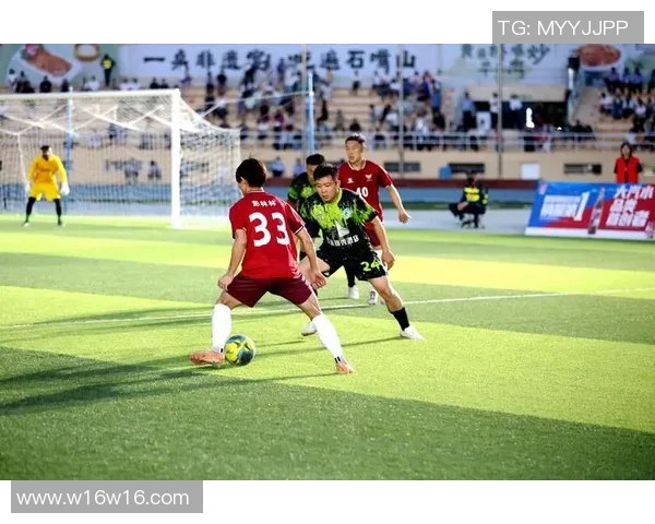 足球明星精彩瞬间集锦视频带你领略绿茵场上的巅峰对决与激情时刻