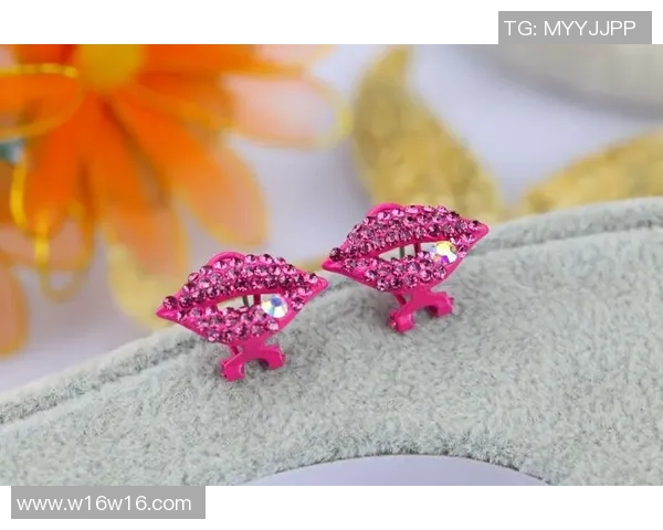 足球明星耳饰时尚潮流大赏精美图片尽在其中